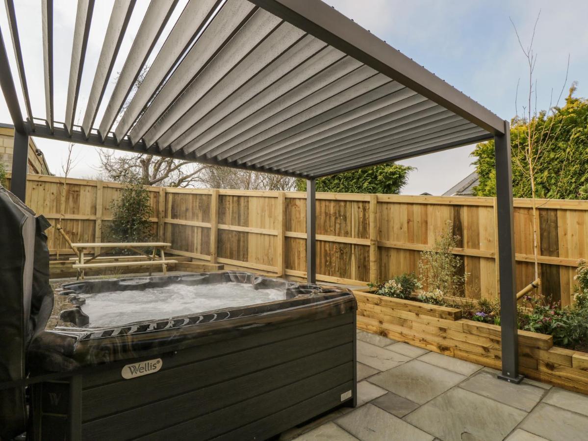 Birch House Corsham Exterior foto